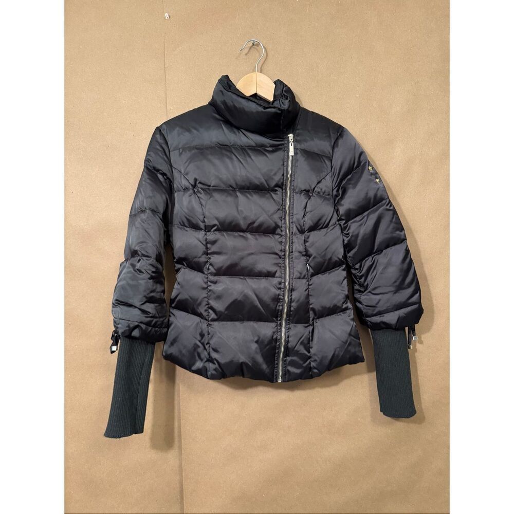 Cristinaeffe Shiny Puffy Jacket with Sleeve‎ Details
